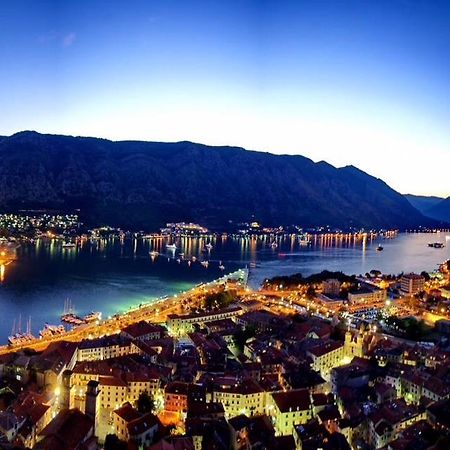 Apartment Ozana Kotor Luaran gambar
